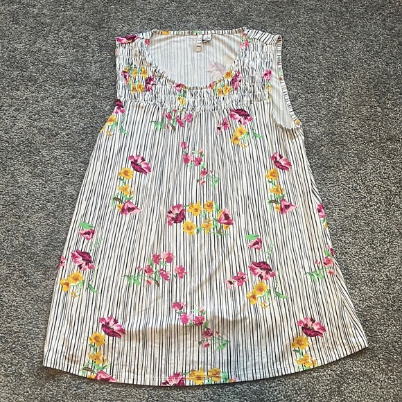 Elle Stretch Tanktop - Picture 1 of 4